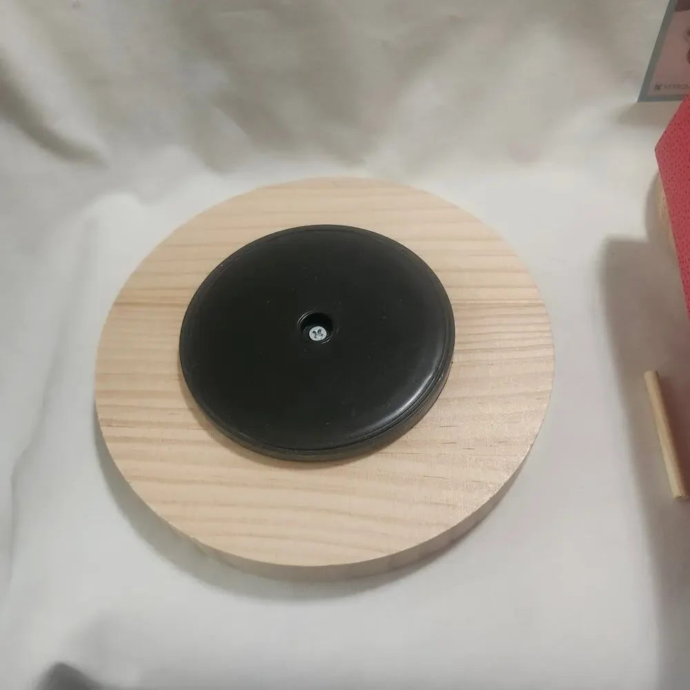 Missouri Star Quilt Company Wood Merry Sew Round Spinning Tool Caddy w Box B31